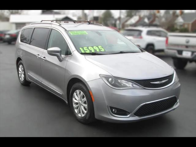 2018 Chrysler Pacifica Touring L for sale near Fairborn, OH