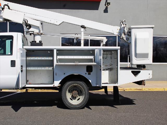 2016 Ford F-450 Unknown