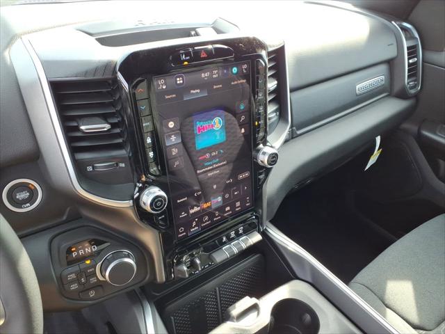 2026 Ram 1500 Big Horn Crew Cab 4x4 5'7" Box