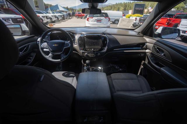 2023 Chevrolet Traverse FWD LT Cloth