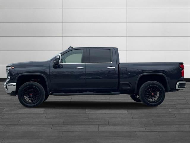2024 Chevrolet Silverado 3500HD 4WD Crew Cab Standard Bed LTZ
