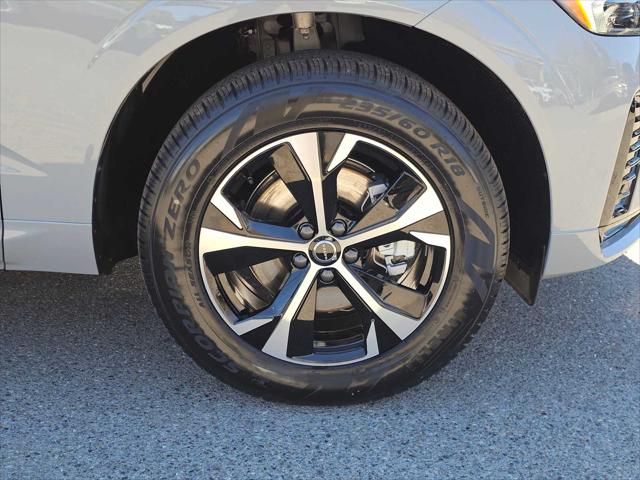 2026 Volvo XC60 B5 Core