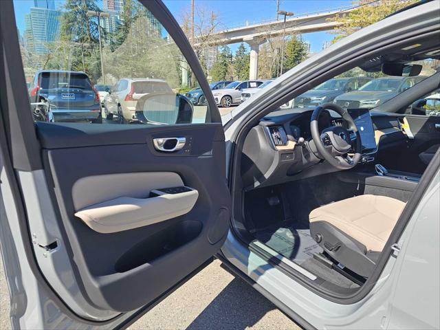 2026 Volvo XC60 B5 Core