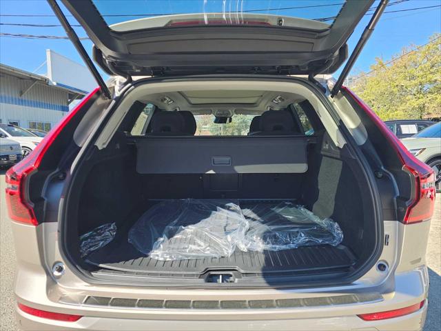 2026 Volvo XC60 B5 Core
