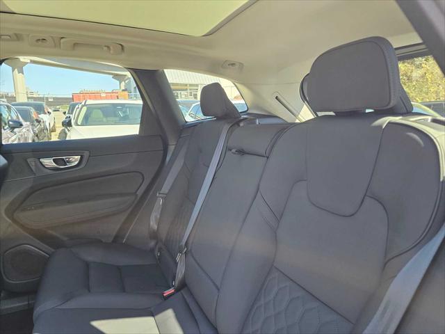 2026 Volvo XC60 B5 Core
