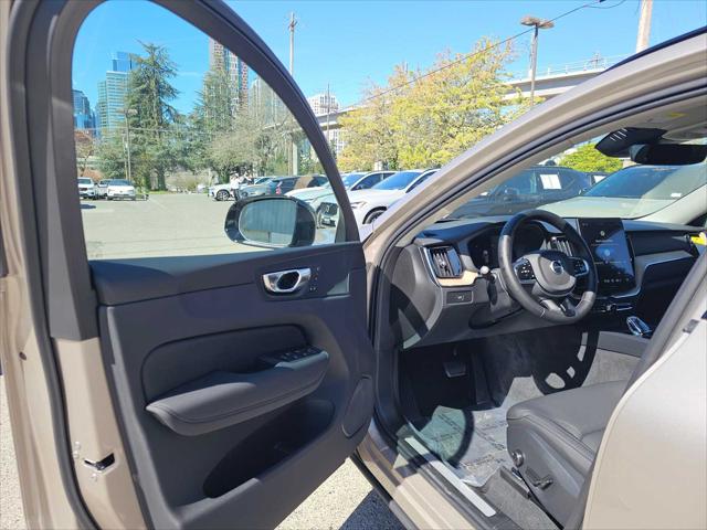 2026 Volvo XC60 B5 Core