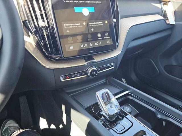 2026 Volvo XC60 B5 Core
