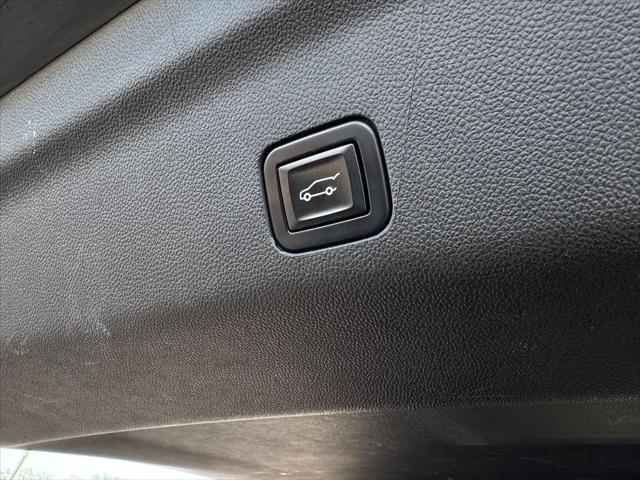 2022 Chevrolet Suburban 4WD High Country