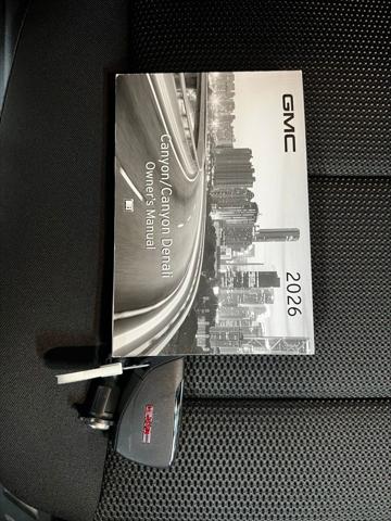 2026 GMC Canyon Elevation, 4WD