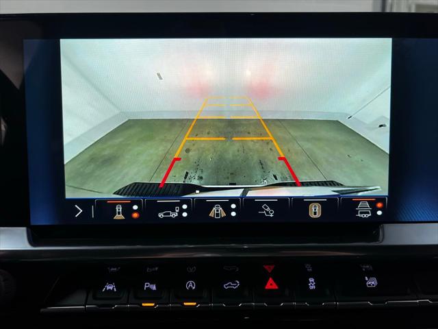 2026 Chevrolet Silverado 1500 4WD Crew Cab Short Bed High Country