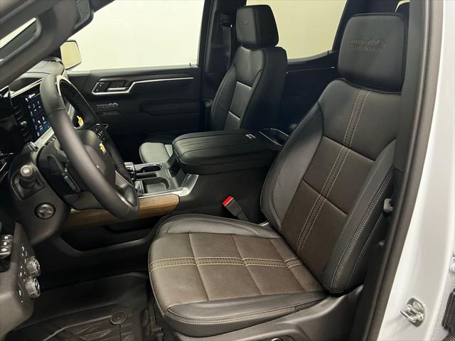 2026 Chevrolet Silverado 1500 4WD Crew Cab Short Bed High Country