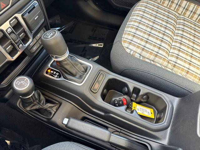 2026 Jeep Gladiator Sport