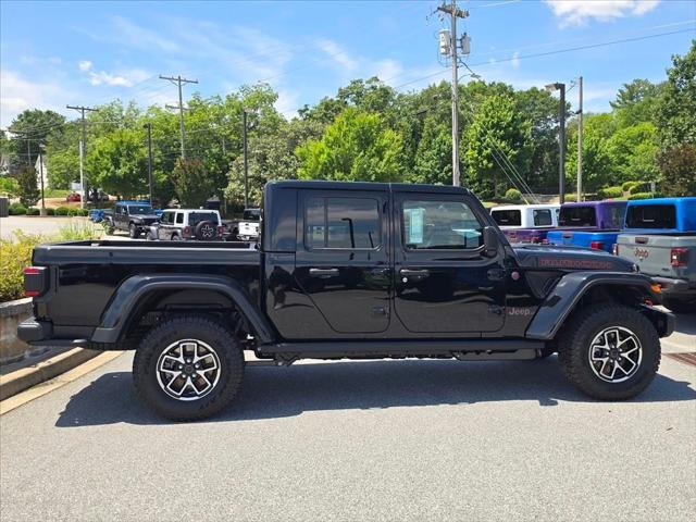 2026 Jeep Gladiator GLADIATOR SHADOW OPS 4X4 2026 Jeep Gladiator GLADIATOR SHADOW OPS 4X4