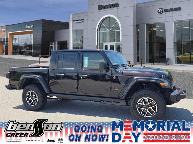 2026 Jeep Gladiator GLADIATOR SHADOW OPS 4X4 2026 Jeep Gladiator GLADIATOR SHADOW OPS 4X4