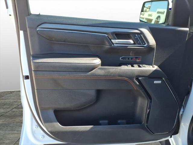 2022 GMC Sierra 1500 4WD Crew Cab Short Box AT4