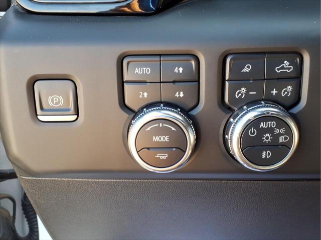 2022 GMC Sierra 1500 4WD Crew Cab Short Box AT4