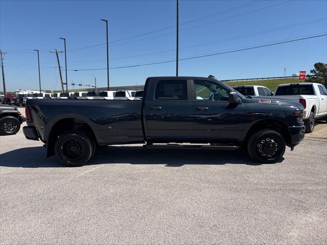 2026 Ram 3500 Lone Star Crew Cab 4x4 8' Box