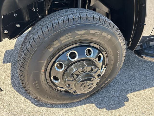 2026 Ram 3500 Lone Star Crew Cab 4x4 8' Box