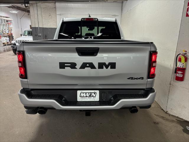 2026 Ram 1500 Express Crew Cab 4x4 5'7" Box