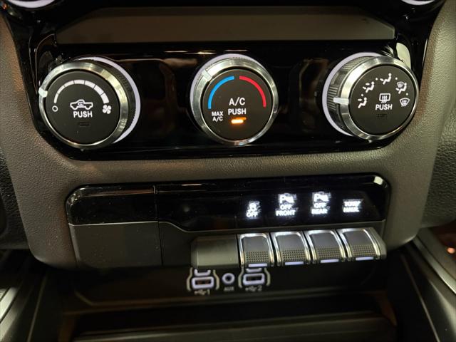 2026 Ram 1500 Express Crew Cab 4x4 5'7" Box