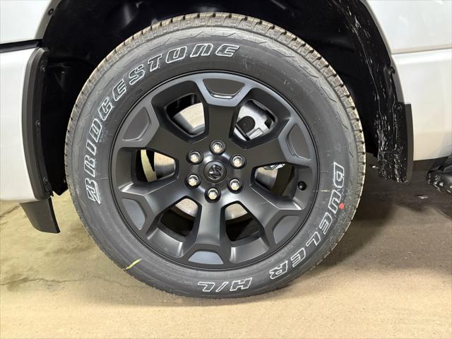 2026 Ram 1500 Express Crew Cab 4x4 5'7" Box
