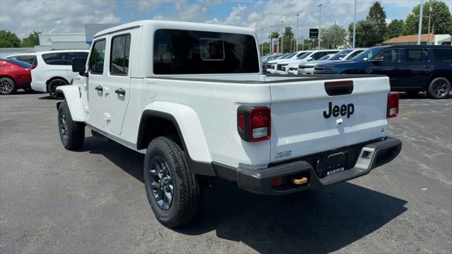 2026 Jeep Gladiator Sport