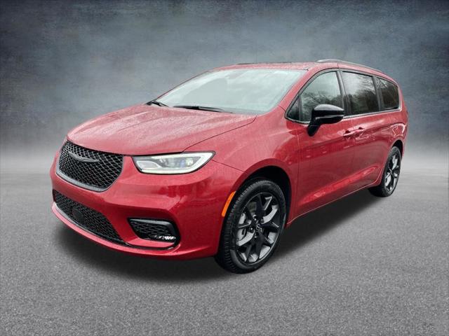 2026 Chrysler Pacifica Select AWD