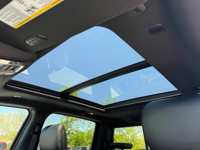 2026 Ram 1500 Rebel Crew Cab 4x4 5'7" Box