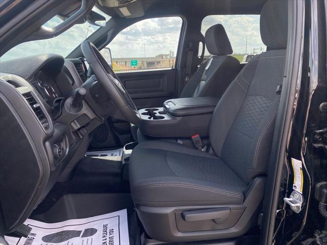 2026 Ram 2500 Black Express Crew Cab 4x4 8" Box