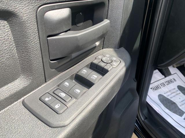 2026 Ram 2500 Black Express Crew Cab 4x4 8" Box