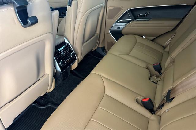 2026 Land Rover Range Rover P400 SE