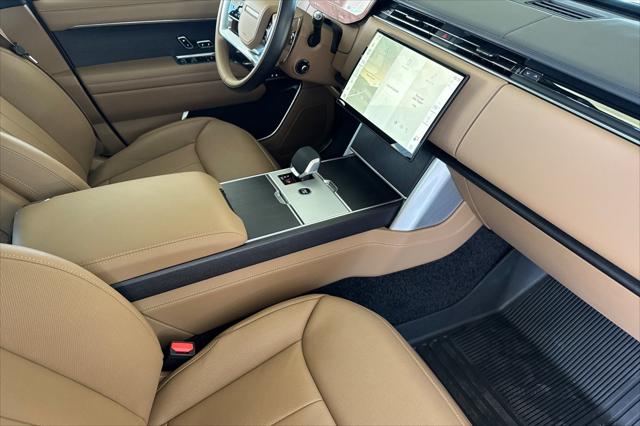 2026 Land Rover Range Rover P400 SE