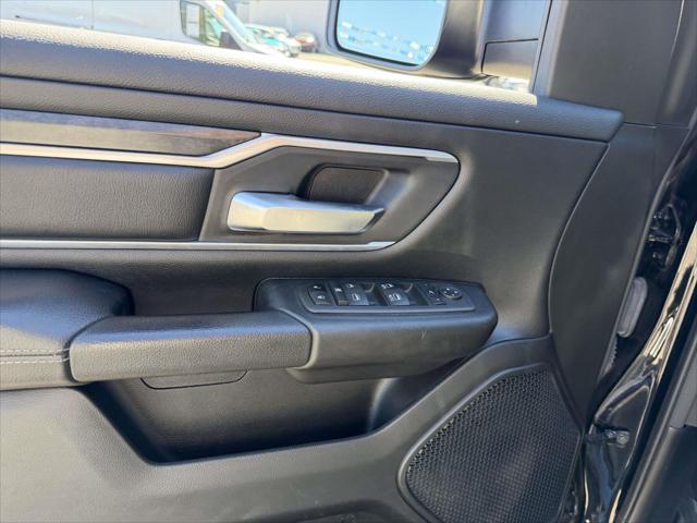 2022 Ram 1500 Big Horn Crew Cab 4x4 5'7" Box