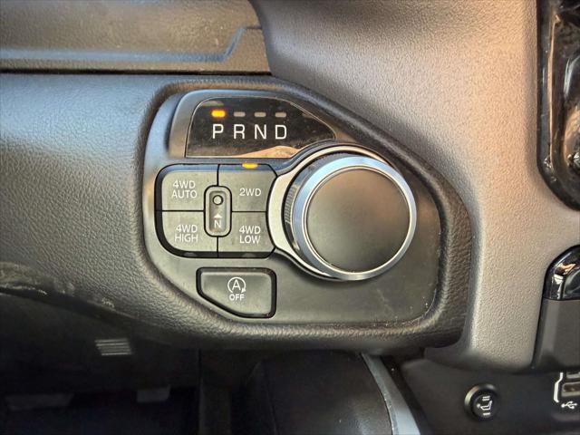 2022 Ram 1500 Big Horn Crew Cab 4x4 5'7" Box