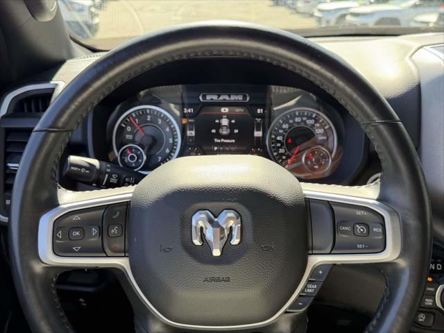 2022 Ram 1500 Big Horn Crew Cab 4x4 5'7" Box