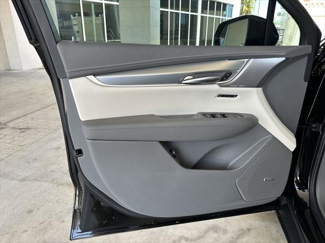 2026 Cadillac XT5 Premium Luxury FWD