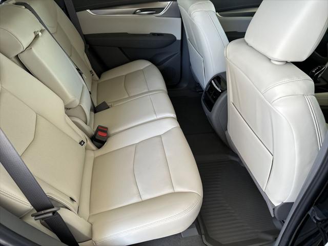 2026 Cadillac XT5 Premium Luxury FWD