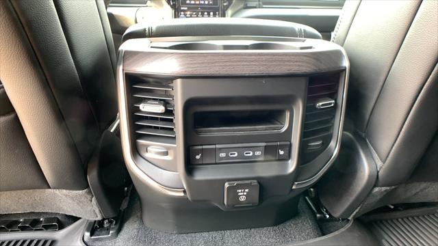 2026 Ram 1500 Laramie Crew Cab 4x4 5'7" Box