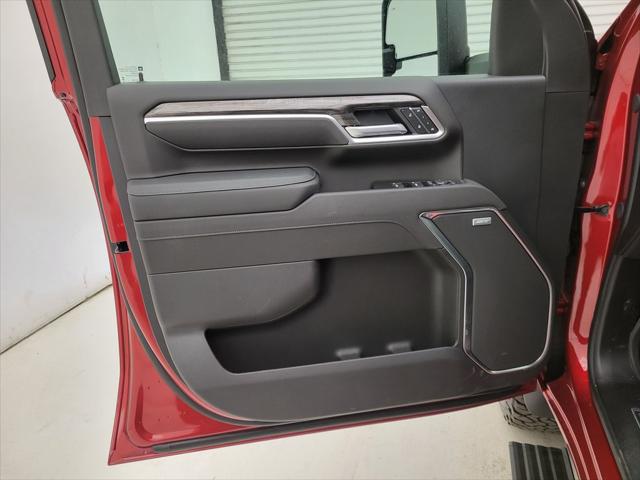 2026 Chevrolet Silverado 2500HD Crew Cab, Standard Bed, LTZ, 4WD
