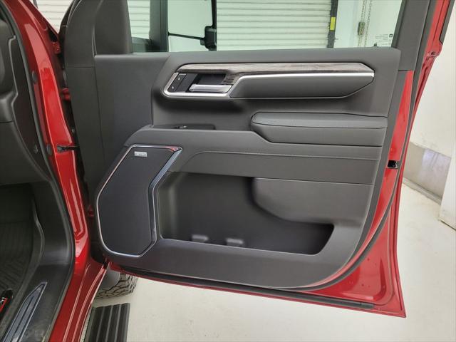 2026 Chevrolet Silverado 2500HD Crew Cab, Standard Bed, LTZ, 4WD