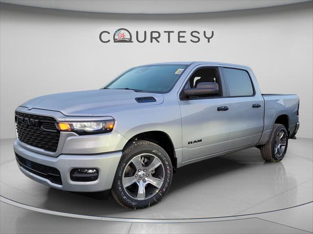 2026 RAM 1500 RAM 1500 EXPRESS CREW CAB 4X2 57 BOX