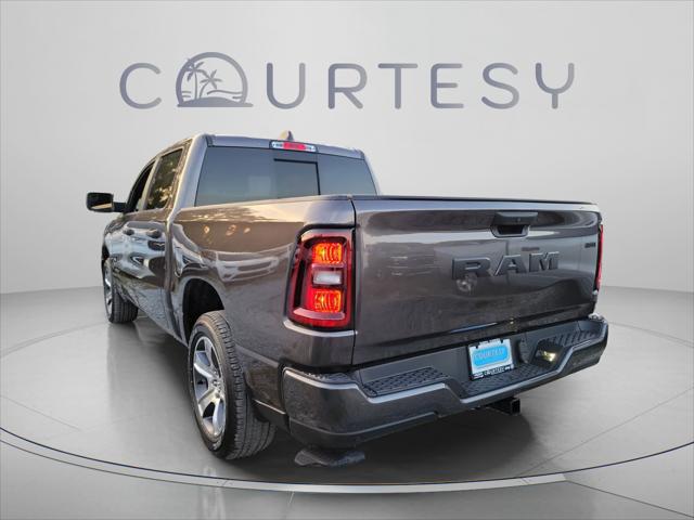 2026 RAM Ram 1500 RAM 1500 EXPRESS CREW CAB 4X2 57 BOX