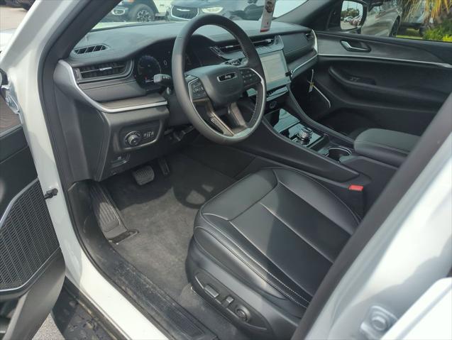 2026 Jeep Grand Cherokee L Limited 4x4