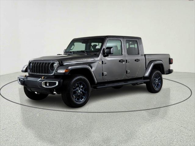 2026 Jeep Gladiator GLADIATOR 85TH ANNIVERSARY EDITION 4X4 2026 Jeep Gladiator GLADIATOR 85TH ANNIVERSARY EDITION 4X4