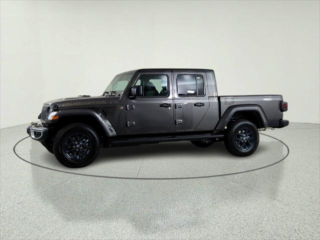 2026 Jeep Gladiator GLADIATOR 85TH ANNIVERSARY EDITION 4X4 2026 Jeep Gladiator GLADIATOR 85TH ANNIVERSARY EDITION 4X4