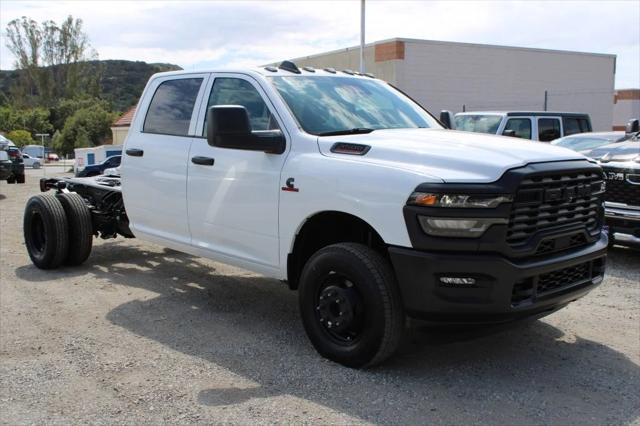 2026 RAM 3500 Chassis RAM 3500 TRADESMAN CREW CAB CHASSIS 4X4 60 CA