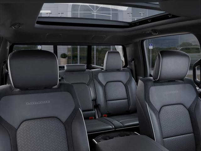 2026 Ram 1500 Laramie Crew Cab 4x4 5'7" Box