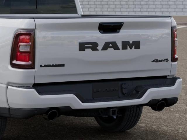 2026 Ram 1500 Laramie Crew Cab 4x4 5'7" Box