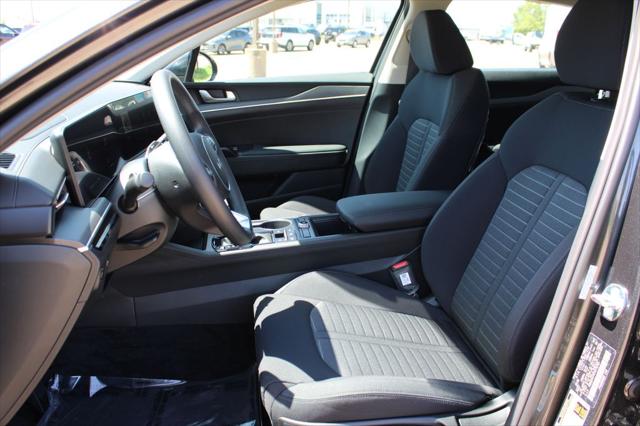 2026 Kia K5 LXS FWD