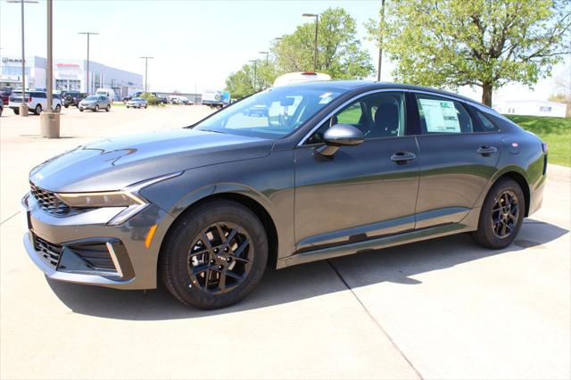 2026 Kia K5 LXS FWD